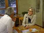 Vorstandsmitglied Michael Bürgi und Gerda Fuss