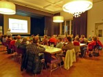 39 Teilnehmende folgen gespannt den Vorträgen
