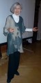 Marie-Theres Scheffczyk bezaubert die vielen Kunstbegeisteren mit ihrem Referat über Niki de Saint Phalle